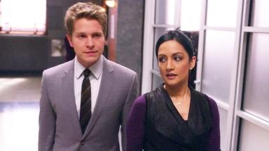 La esposa ejemplar 2x12
