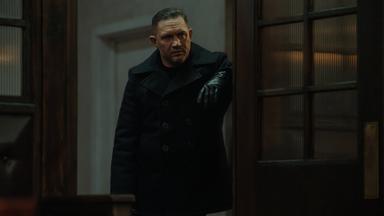 Tierra de Mafia 1x10