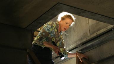 Seis Pies Bajo Tierra 4x11