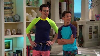 Liv y Maddie 4x8