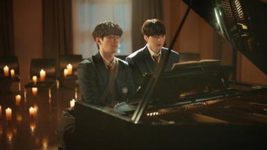 Cuatro manos, dos sonatas 1x2