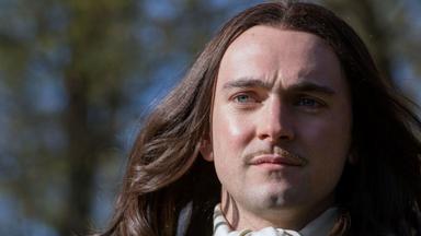 Versailles 2x4