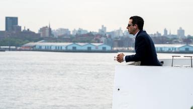 Succession 4x3