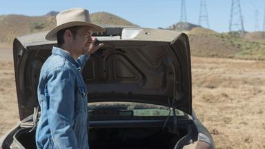 Justified 6x1