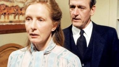 Seis Pies Bajo Tierra 1x9