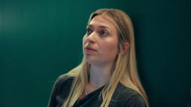 Halva Malmö består av killar som dumpat mig 1x3