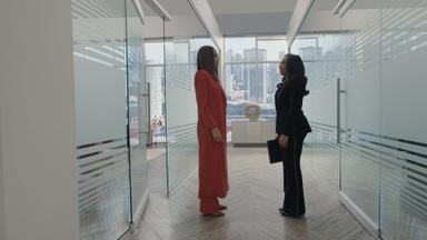 Beauty in Black 2x16