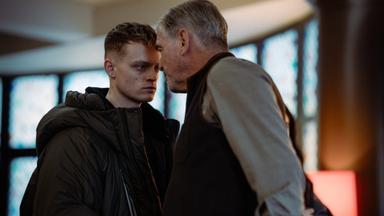 Tierra de Mafia 2x4