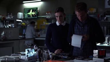 Agents of S.H.I.E.L.D 2x1