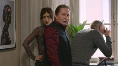 Amor y anarquía 2x4