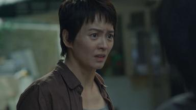 Bloody Smart 1x8