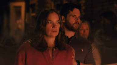 Down Cemetery Road: El misterio de Oxford 1x1