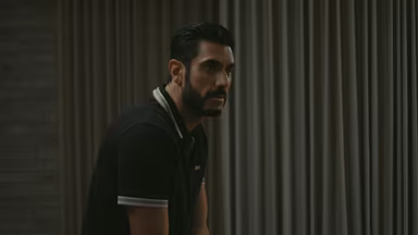 La agente encubierta 1x6